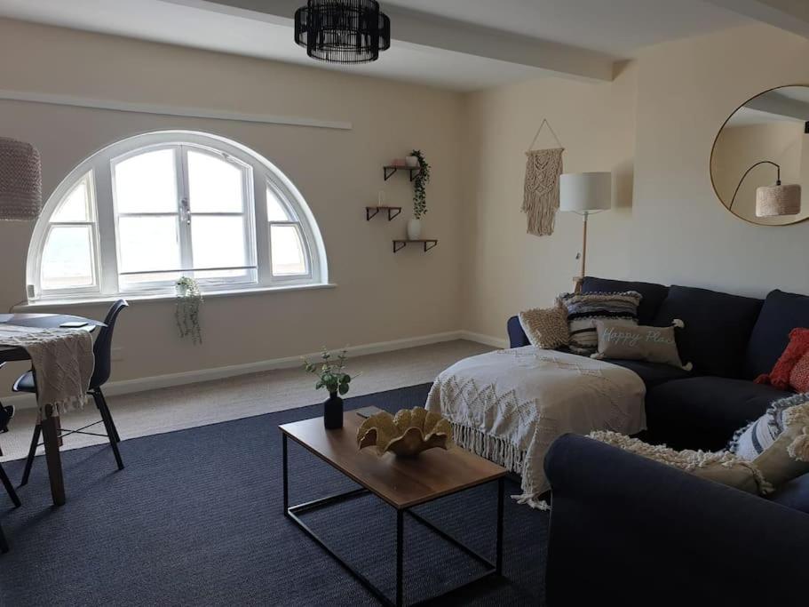 Two Bed Flat Sea View Old Town Hastings Apartment Exterior photo