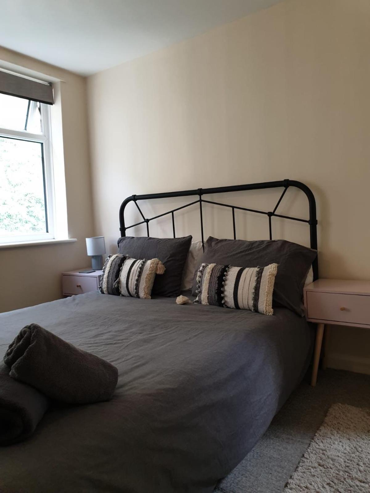 Two Bed Flat Sea View Old Town Hastings Apartment Exterior photo